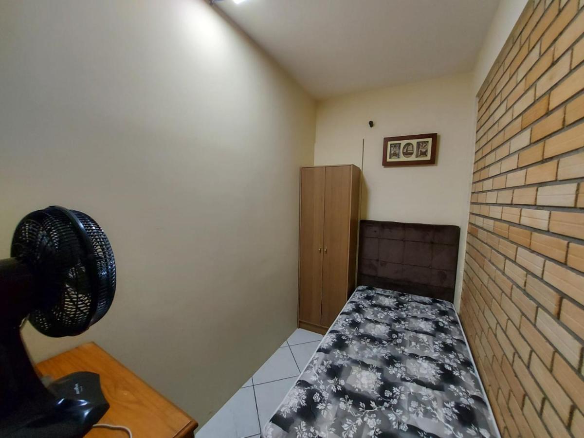 Apartamento 12 - Bombinhas - 200 Metros Da Praia Exterior foto