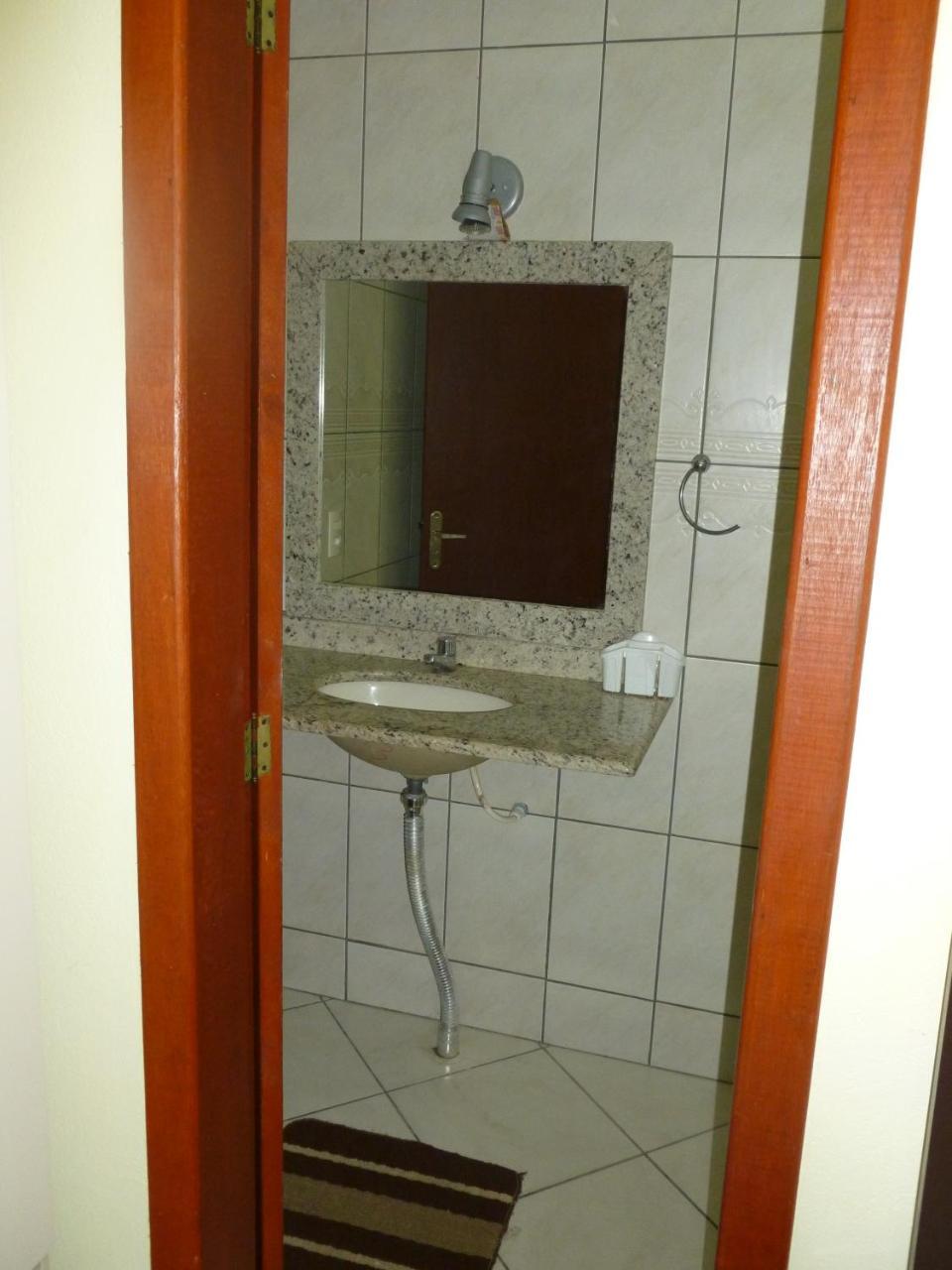 Apartamento 12 - Bombinhas - 200 Metros Da Praia Exterior foto