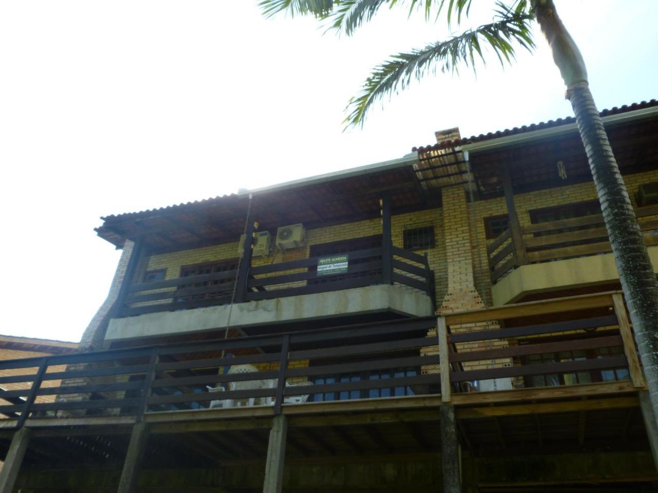 Apartamento 12 - Bombinhas - 200 Metros Da Praia Exterior foto